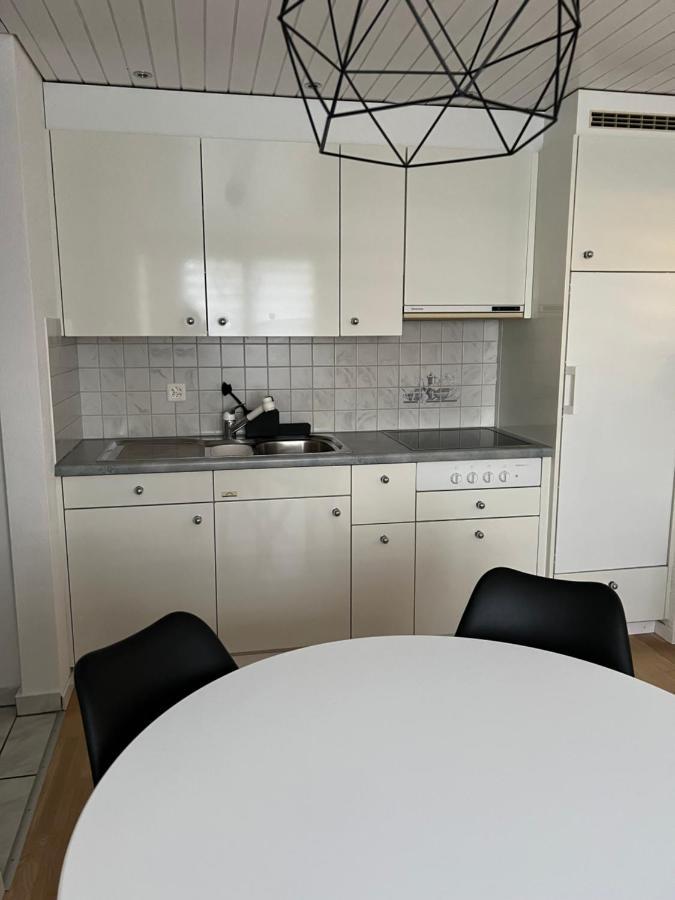 Black&White Apartment Uzwil ภายนอก รูปภาพ